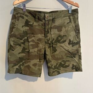 Camo Green Men's Shorts